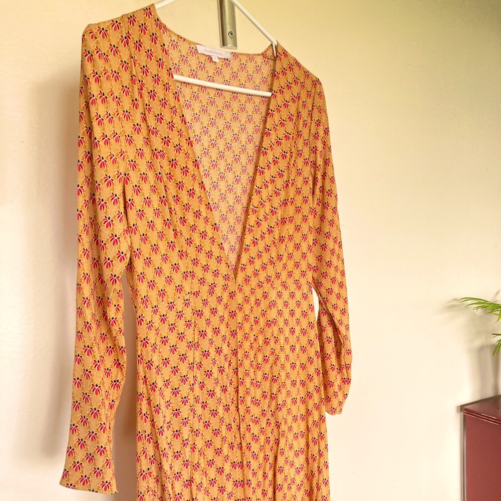Olivaceous flared summertime maxi cape duster